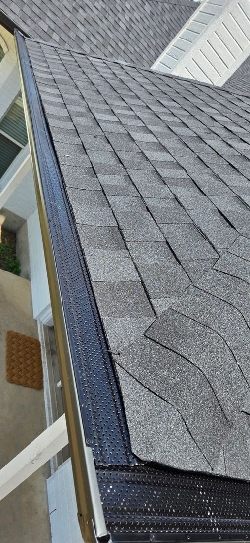 Seamless gutter installation by Guthrie Gutters (project photo 30)